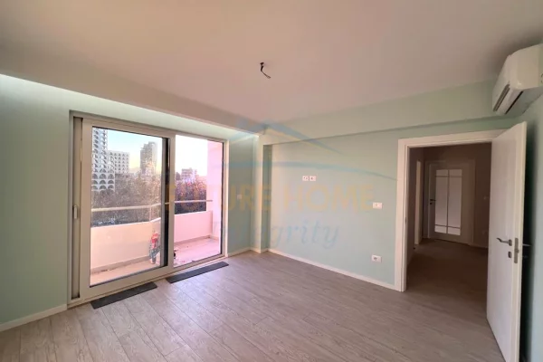 Qera, Apartament 3+1 per Zyra, Qender, Tirane.