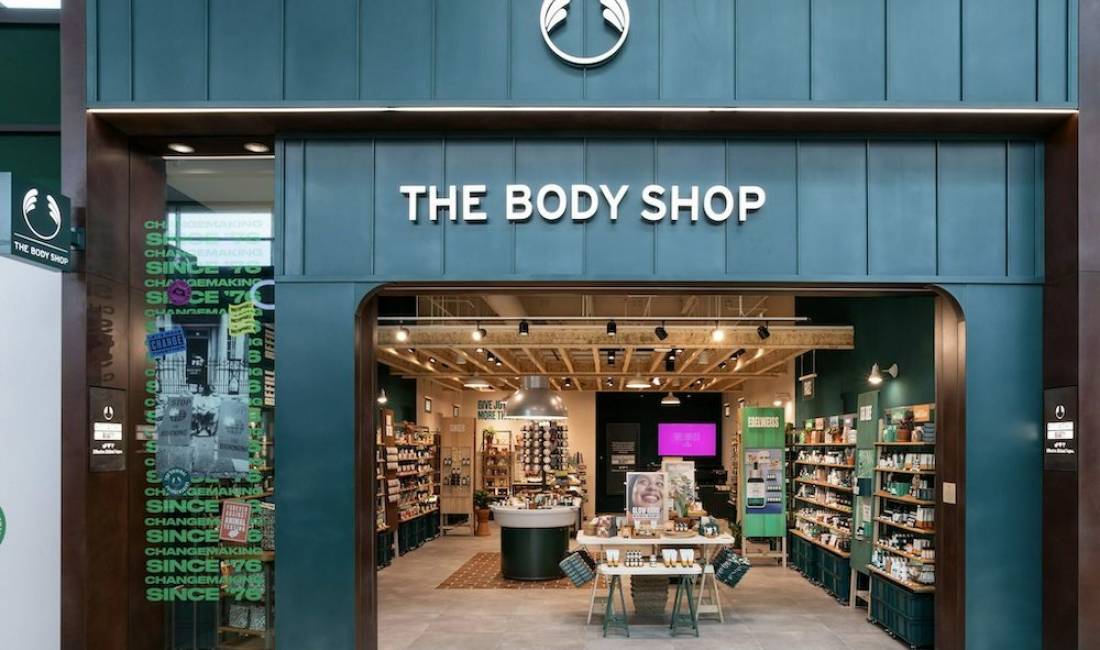 JEPET ME QERA  AMBJENT 270M2 1700 EURO ABDYL FRASHERI BLLOK