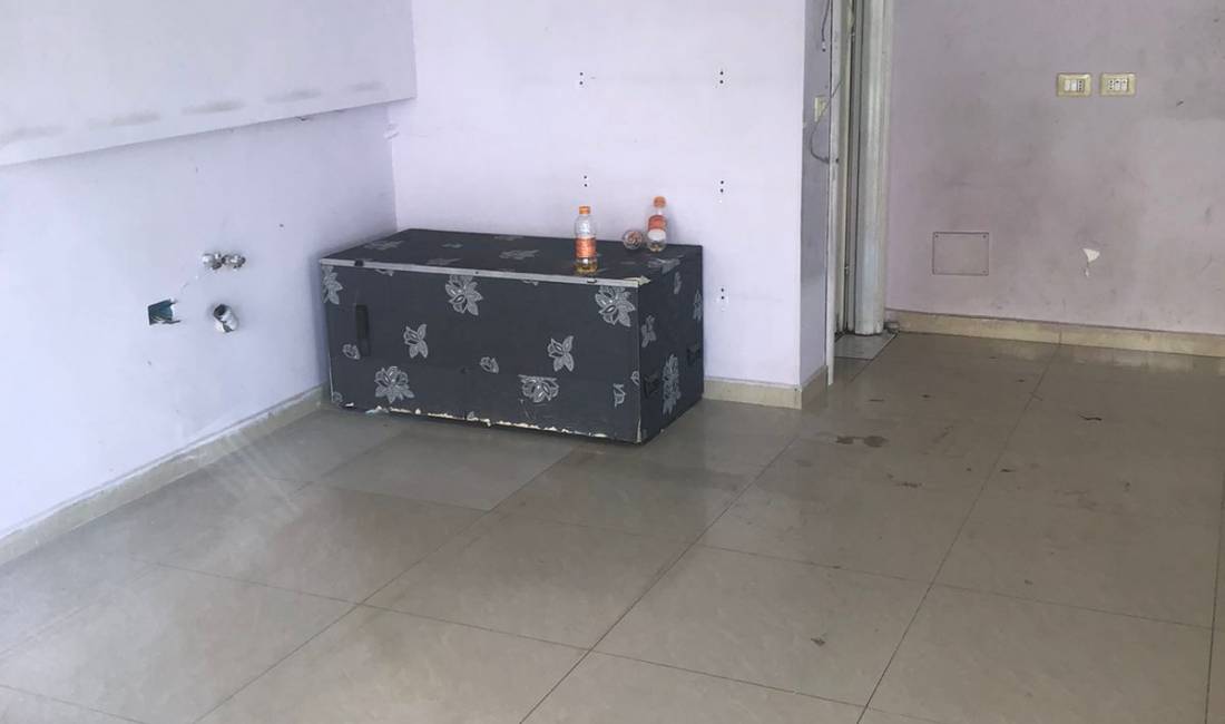 JEPET ME QERA  AMBJENT BIZNESI 40M2 70000 LEKE DON BOSKO