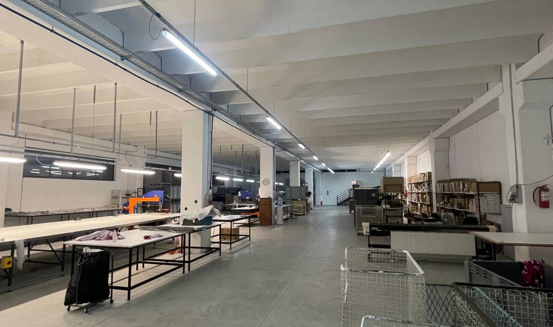 JEPET ME QERA  KAPANON 2000M2 6000 EURO KAMEZ