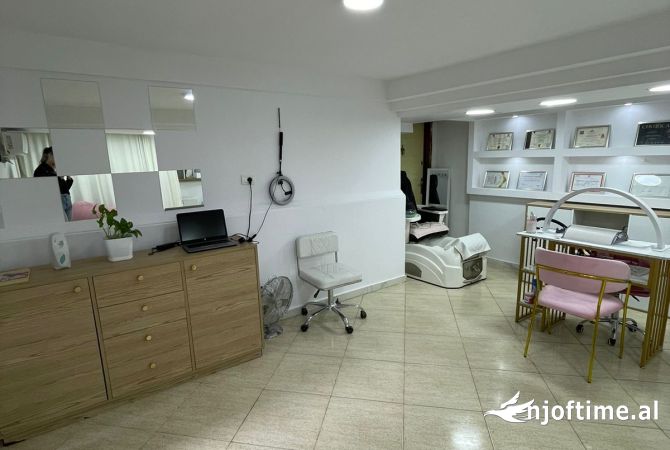 Business Property in Sale 1+1 in Tirana - 60,000 Euro