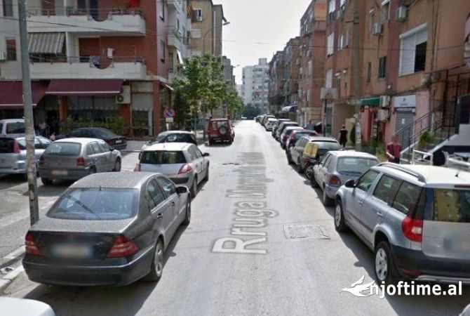 Business Property for Rent 2+1 in Tirana - 100,000 Leke