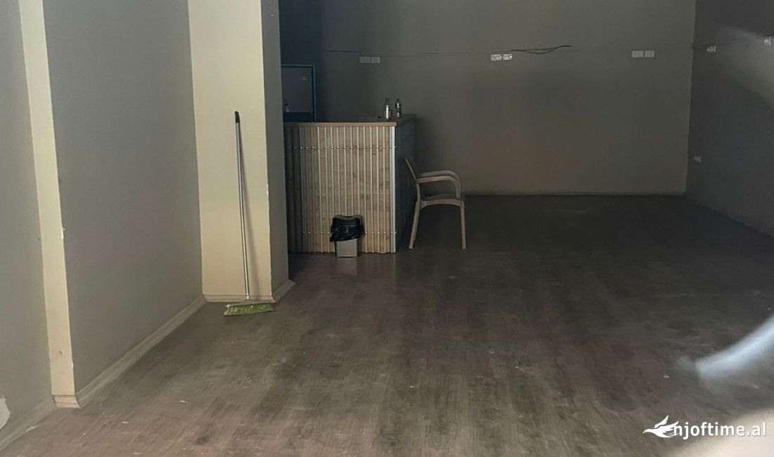 JEPET ME QERA DYQAN 70M2 700 EURO 21 DHJETORI