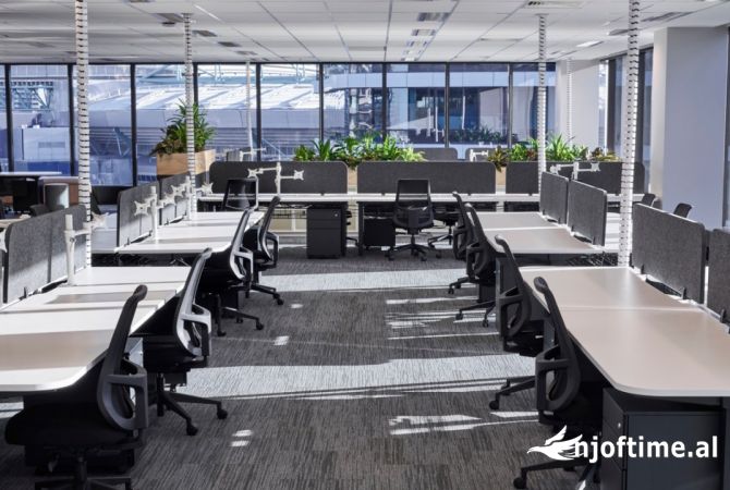 JEPET ME QERA ZYRE 819M2 3500 EURO ASTIR 