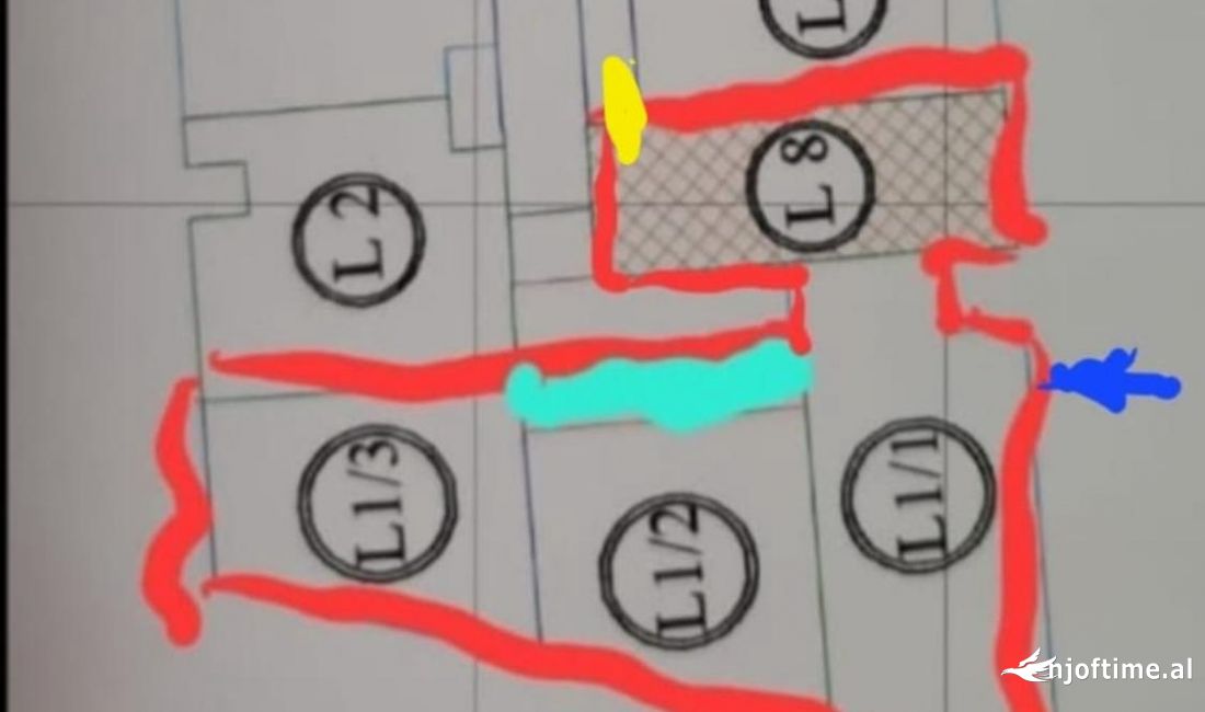 JEPET ME QERA ZYRE 315M2 OPEN SPACE 2400 EURO KOMUNA E PARISIT