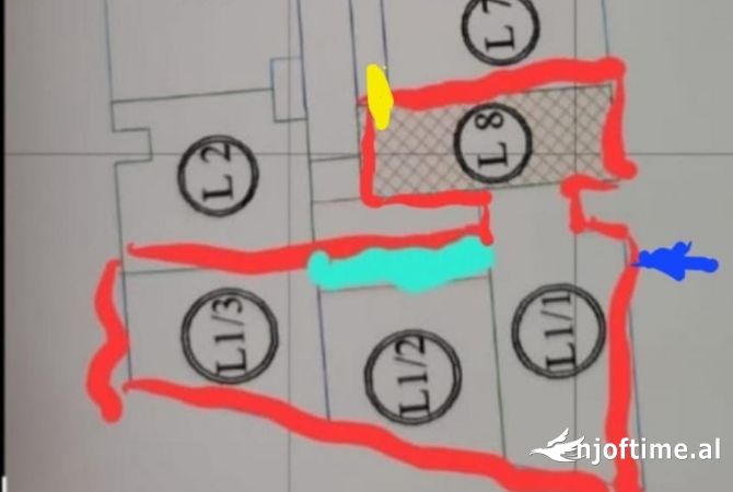 JEPET ME QERA ZYRE 315M2 OPEN SPACE 2400 EURO KOMUNA E PARISIT