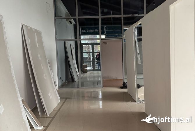 JEPET ME QERA DYQAN 61M2 1000 EURO DON BOSKO