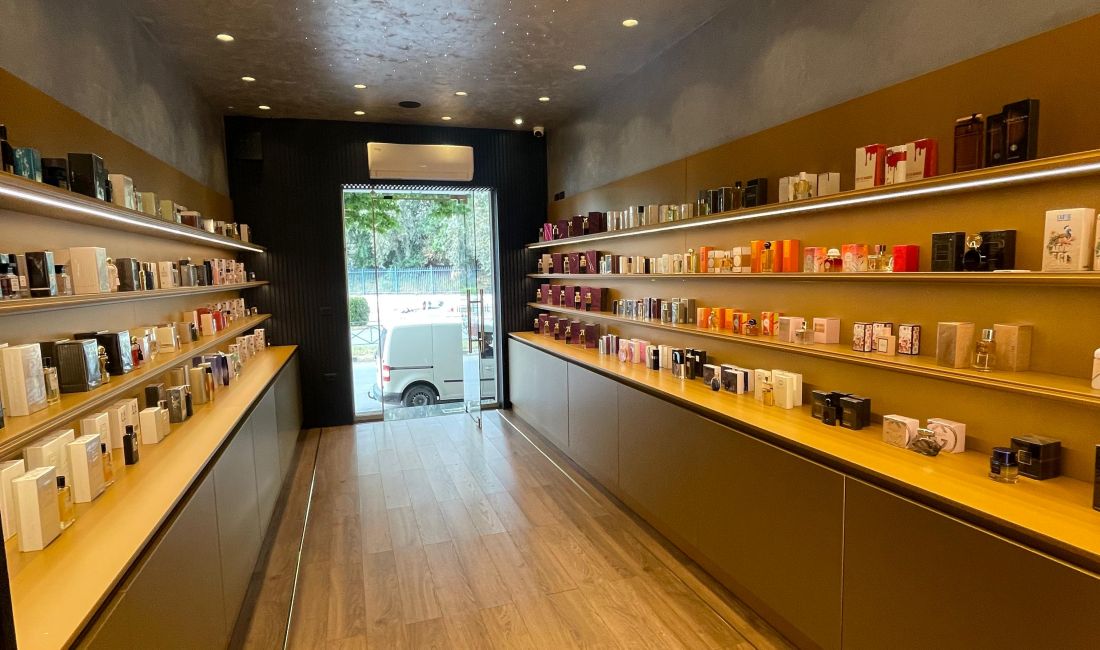 JEPET ME QERA DYQAN BUZE RRUGE 70M2 1500 EURO STADIUMI DINAMO