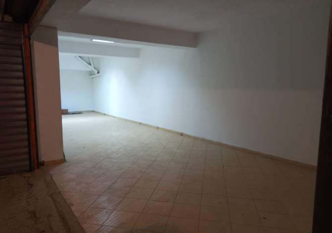 Business Property in Sale 4+1 in Tirana - 44,000 Euro