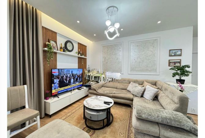 Apartament 1+1 për qira tek Fusha e Aviacionit!