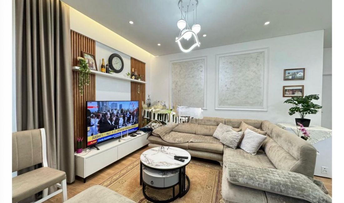 Shtepi me qera Apartament ne Tirane, 1+1, Mobilimi E mobiluar, Pagesa 600  Euro.