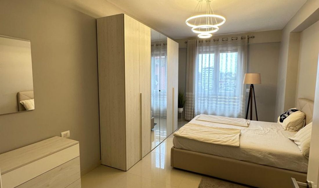 Shtepi me qera Apartament ne Tirane, 1+1, Mobilimi E mobiluar, Pagesa 800  Euro.