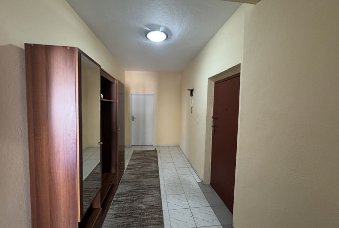 Shtepi me qera Apartament ne Tirane, 2+1, Mobilimi E mobiluar, Pagesa 550  Euro.