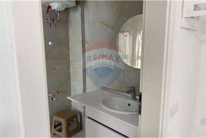 Shtepi me qera Apartament ne Tirane, 2+1, Mobilimi E mobiluar, Pagesa 600  Euro.