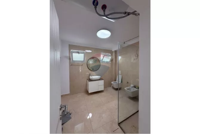 zyre per qira tek rruga e kosovareve