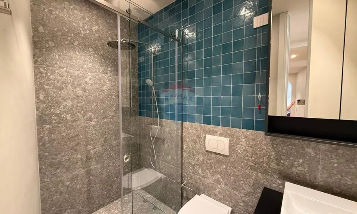 Shtepi me qera Apartament ne Tirane, 2+1, Mobilimi E mobiluar, Pagesa 2,500  Euro.