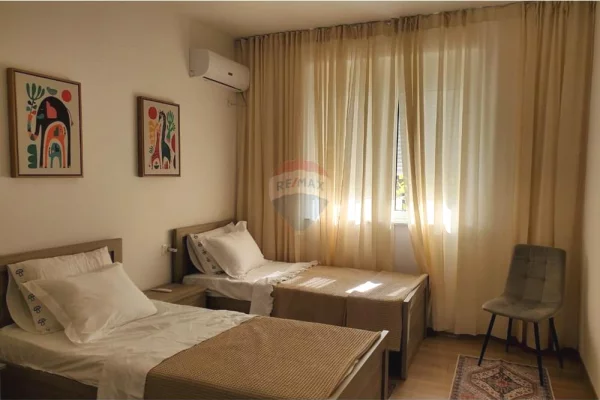 Shtepi me qera 2+1 ne Tirane - 850 Euro