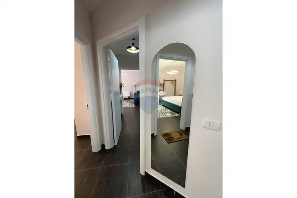 Shtepi me qera Apartament ne Tirane, 2+1, Mobilimi E mobiluar, Pagesa 850  Euro.