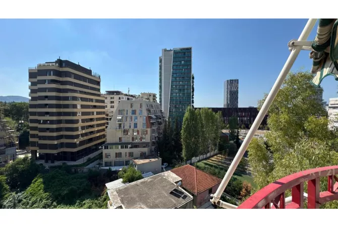 Shtepi me qera Apartament ne Tirane, 3+1, Mobilimi E mobiluar, Pagesa 1,050  Euro.