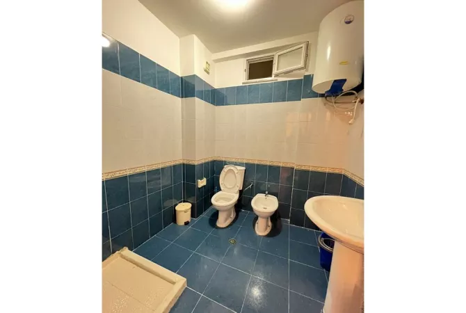 Shtepi me qera Apartament ne Tirane, 1+1, Mobilimi E mobiluar, Pagesa 400  Euro.