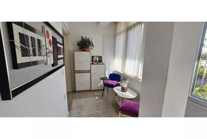 Shtepi me qera Apartament ne Tirane, 2+1, Mobilimi E mobiluar, Pagesa 800  Euro.