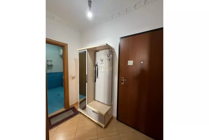 Shtepi ne shitje Apartament ne Tirane, 1+1, Mobilimi E mobiluar, Pagesa 109,000  Euro.