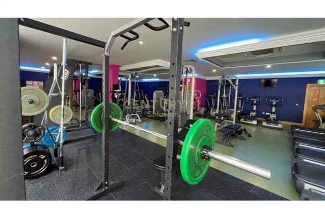 QIRA, PALESTER TEK ISH TREGU ELEKTRIK!         Sol124262