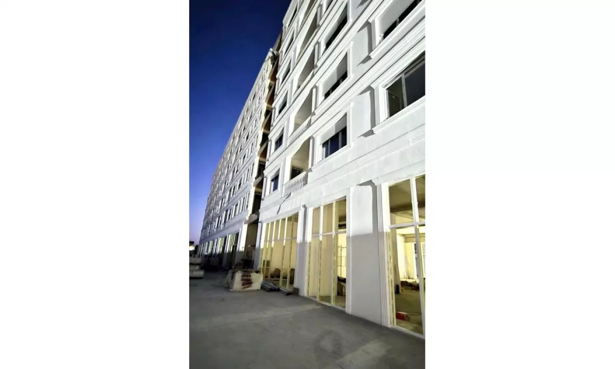 Shtepi ne shitje Apartament ne Tirane, 2+1, Mobilimi Bosh, pa mobiluar, Pagesa 95,000  Euro.