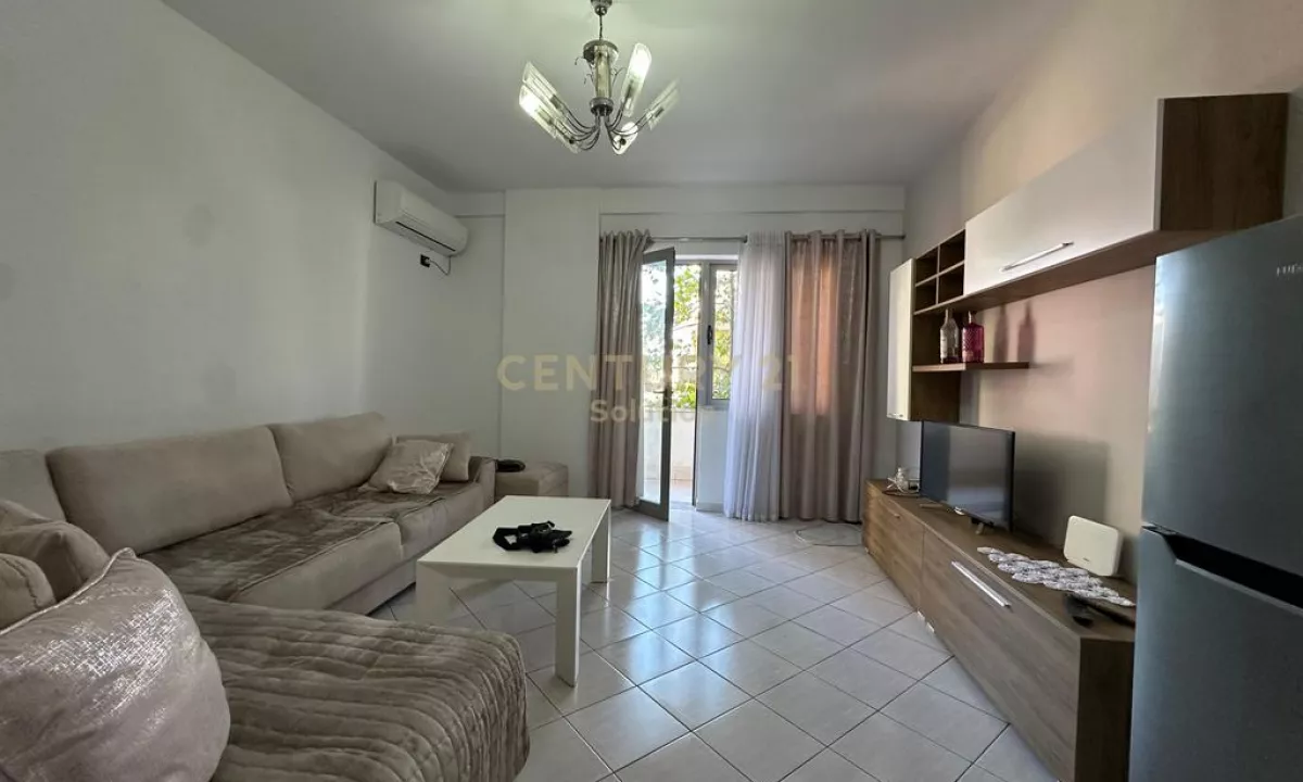 Shtepi ne shitje Apartament ne Tirane, 2+1, Mobilimi E mobiluar, Pagesa 145,000  Euro.