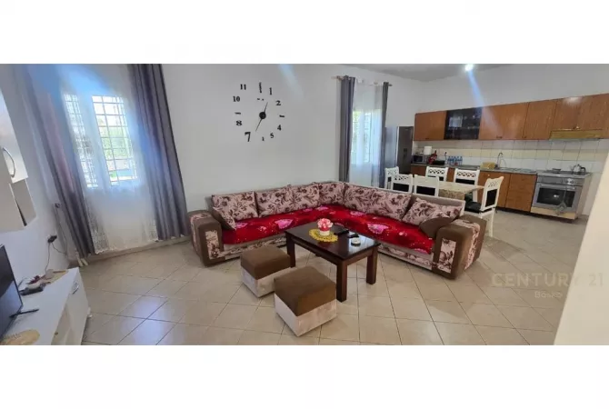 Shtepi ne shitje Shtepi Private ne Tirane, 3+1, Mobilimi E mobiluar, Pagesa 170,000  Euro.