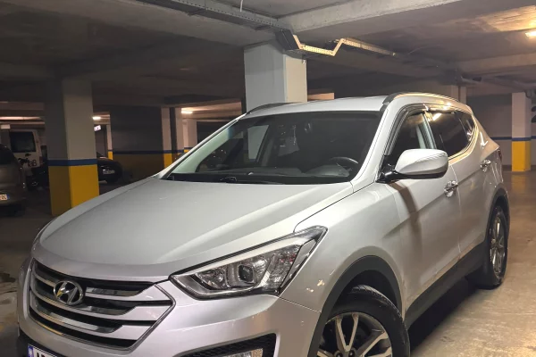 Auto in Vendita a Tirana - 950,000 Leke