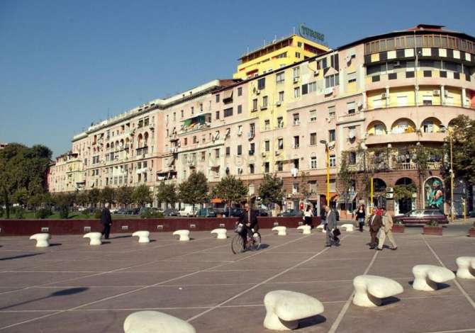 Ambient biznesi me qera 1+1 ne Tirane - 1,200 Euro