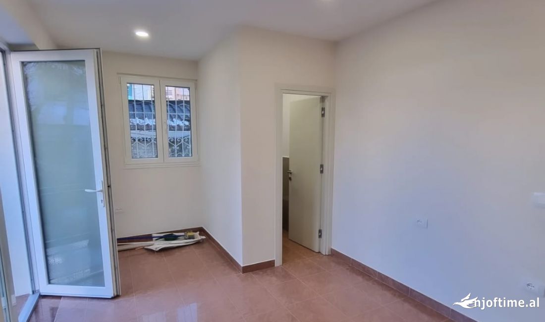 Ambient biznesi me qira tek Pazari i ri