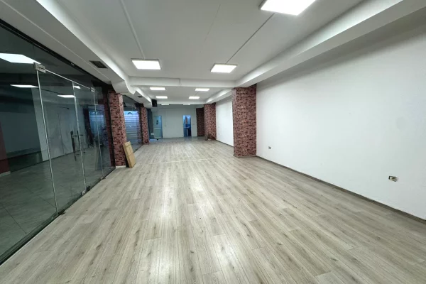 Ambient biznesi me qira!