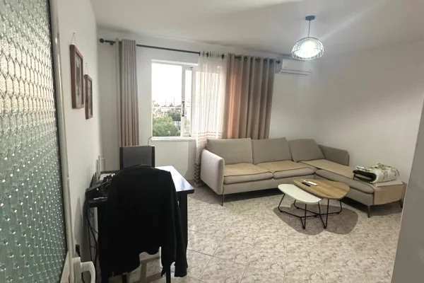 Shtepi ne shitje Apartament ne Sarande, 2+1, Mobilimi E mobiluar, Pagesa 154,000  Euro.