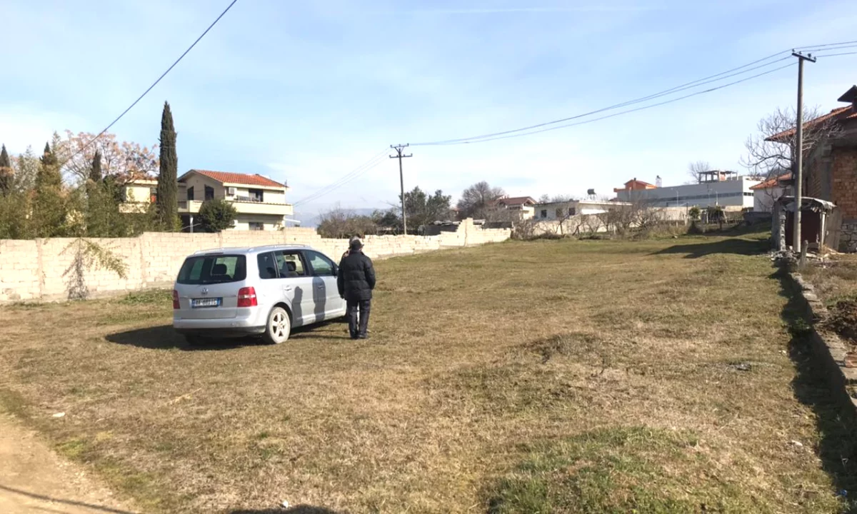 Shiten 1000 m2 toke ne Vore. 