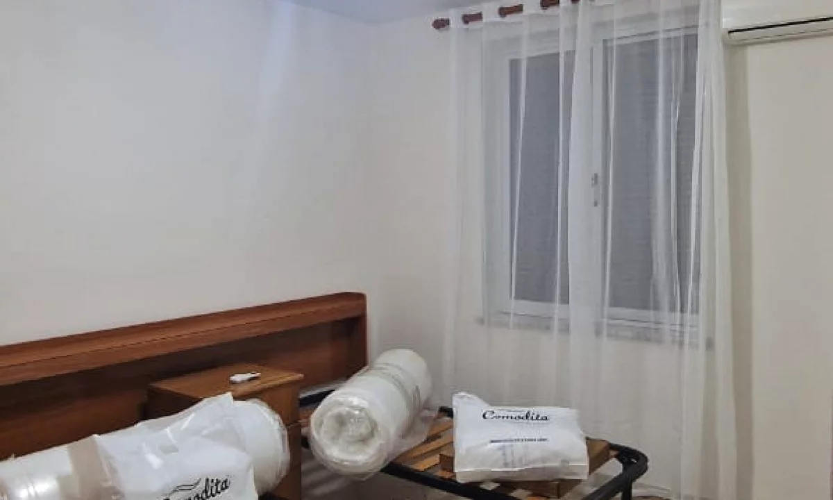 Shtepi me qera Apartament ne Tirane, Garsoniere, Mobilimi E mobiluar, Pagesa 300  Euro.