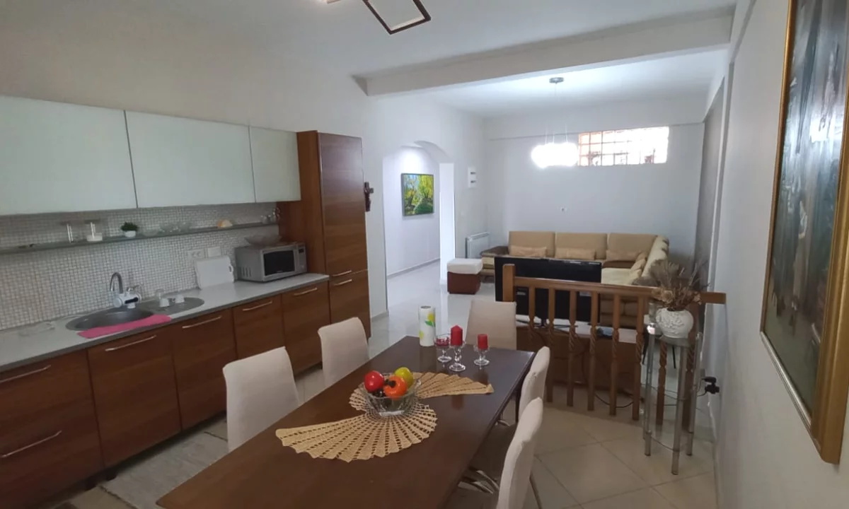 Apartment for rent in Tirana 1+1, Furnished