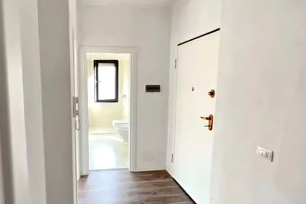 House for Rent 2+1 in Tirana - 40,000 Leke