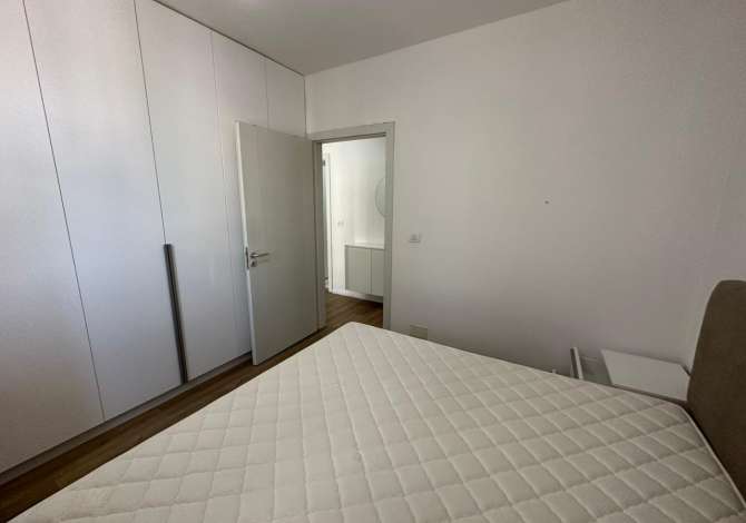 Shtepi me qera Apartament ne Tirane, 2+1, Mobilimi E mobiluar, Pagesa 400  Euro.
