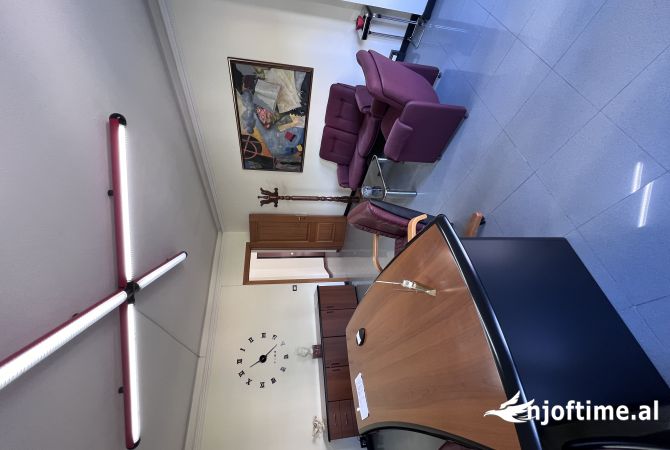 JEPET ME QERA AMBIENT ZYRE!