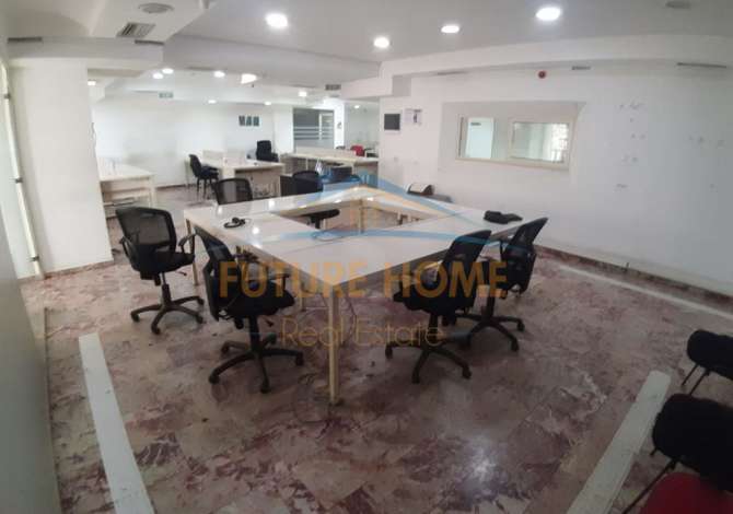 QERA AMBIENT ZYRASH RRUGA MYSLYM SHYRI TIRANE