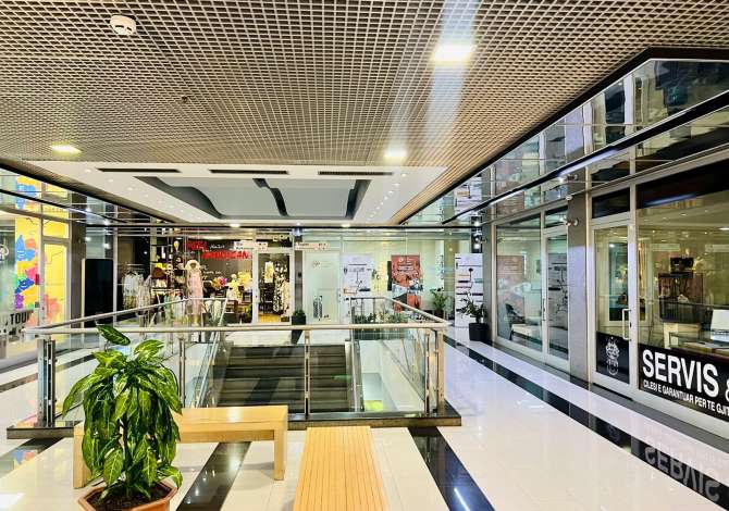 AMBJENT KOMERCIAL PER SHITJE NE ZEMER TE TIRANES !