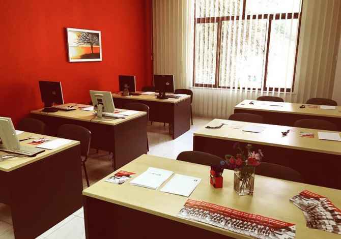 Njoftime Pune ne Tirane, Profesioni Operator/e telefonik , , Pagesa Me Marreveshje.