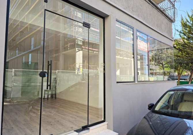 Ambient biznesi me qera 1+1 ne Tirane - 450 Euro