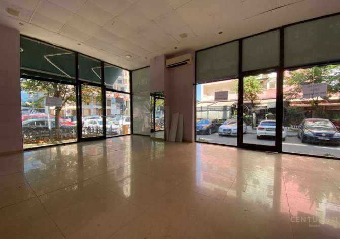 Ambient biznesi me qera 1+1 ne Tirane - 750 Euro