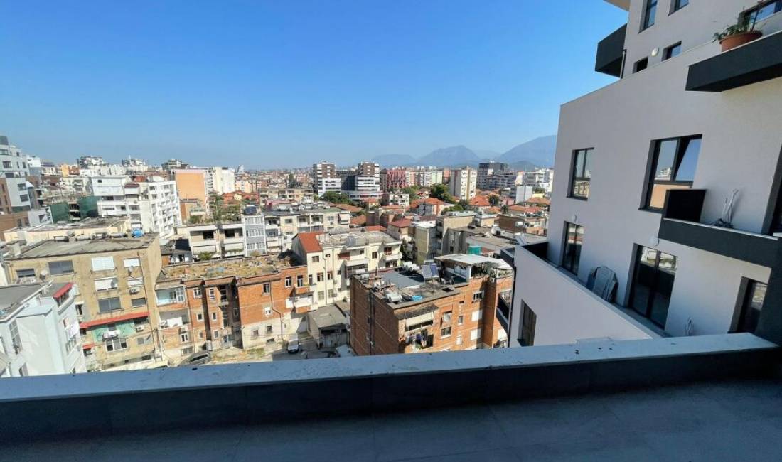 Zyre per qera te Pazari i Ri  Pazari i ri Tirana, Albania Per Qira 700 Euro /Muaj