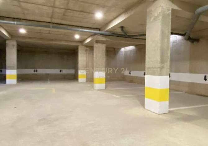 Business Property in Sale 4+1 in Tirana - 50,000 Euro