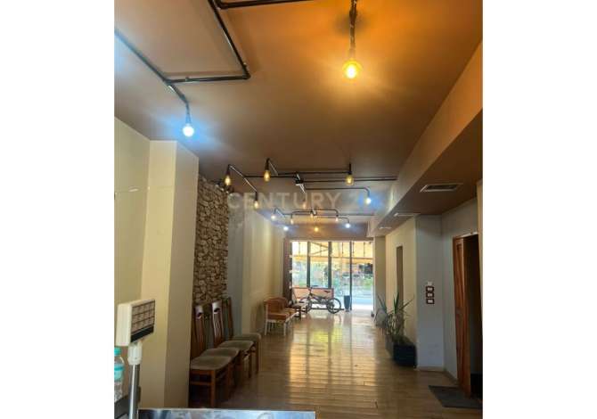 Ambient biznesi me qera 1+1 ne Tirane - 700 Euro