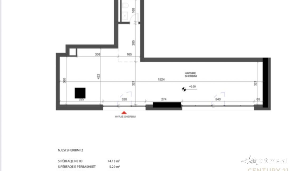 Ambient Komercial Dyqan Midis Rruges Kavajes dhe Myslym Shyrit 